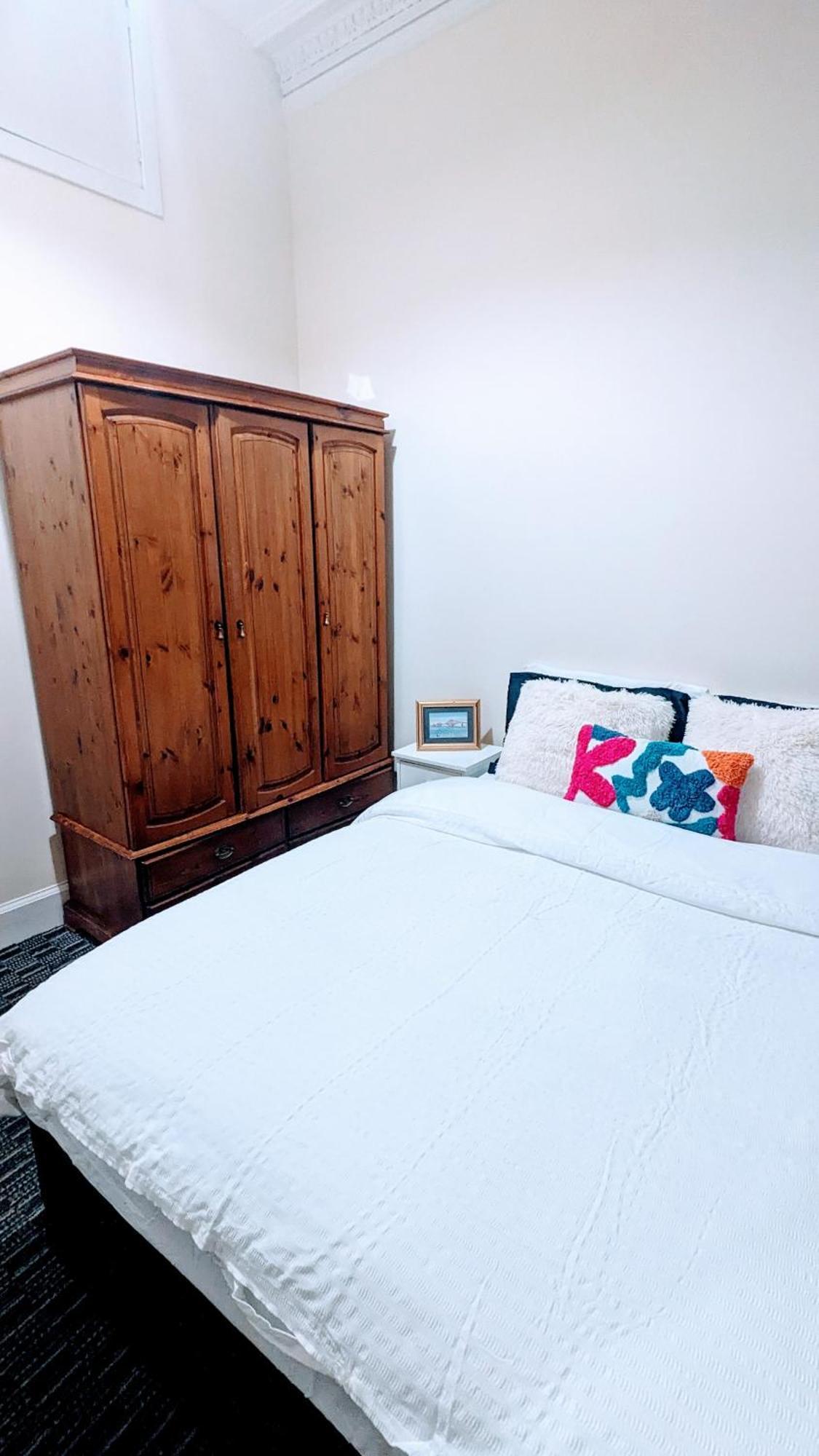 Edinburgh City Center Haymarket Double Room المظهر الخارجي الصورة